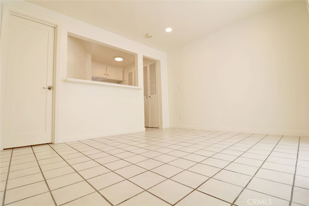 129 35th Street B Newport Beach CA, 9266363779487075331120