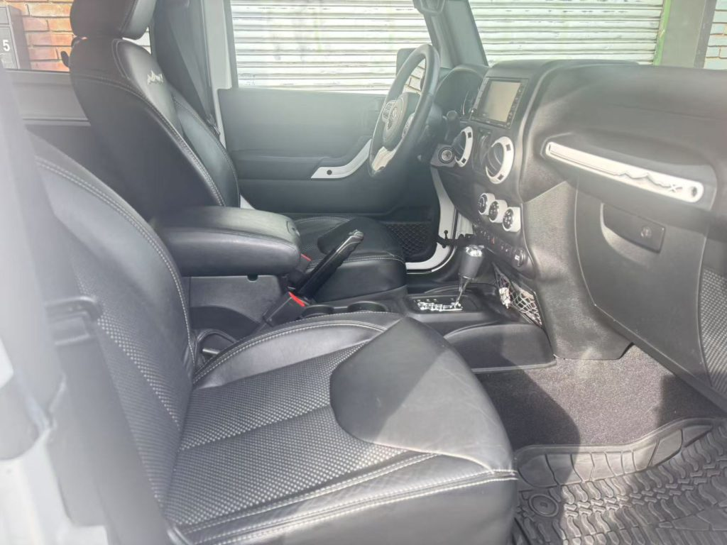 2015 JEEP WRANGLER SAHARA X LIMITED AVAIL63291947232899121