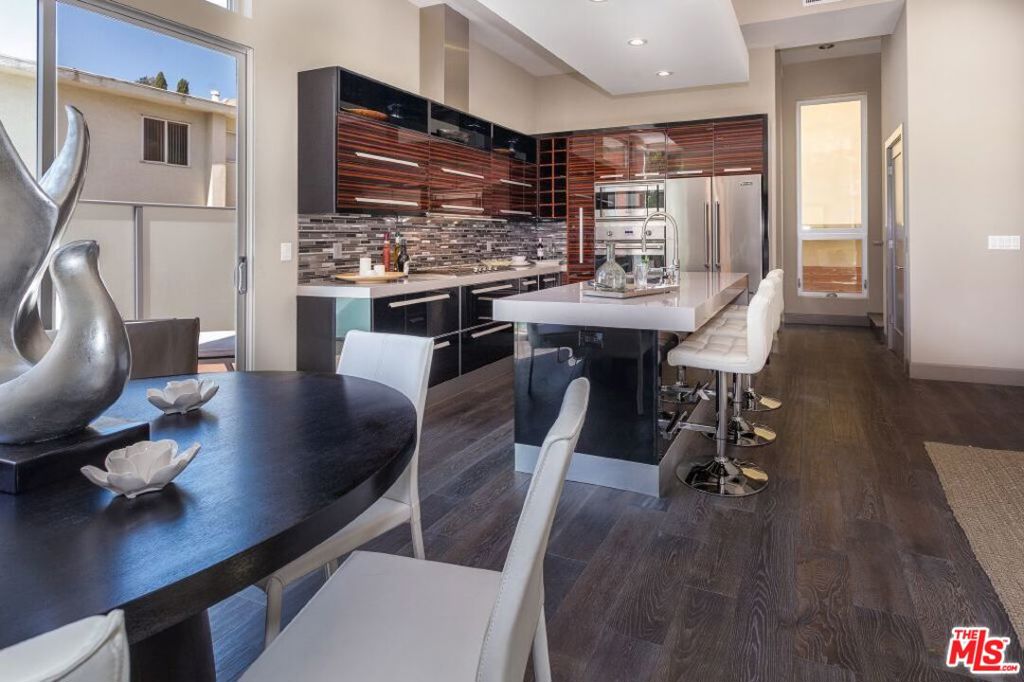 1217 HORN Avenue 101 West Hollywood CA, 9006964130341097987122