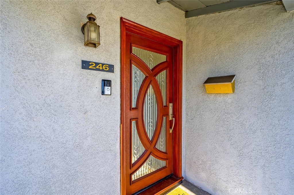 246 S Bush, Orange CA, 9286864121770288129121