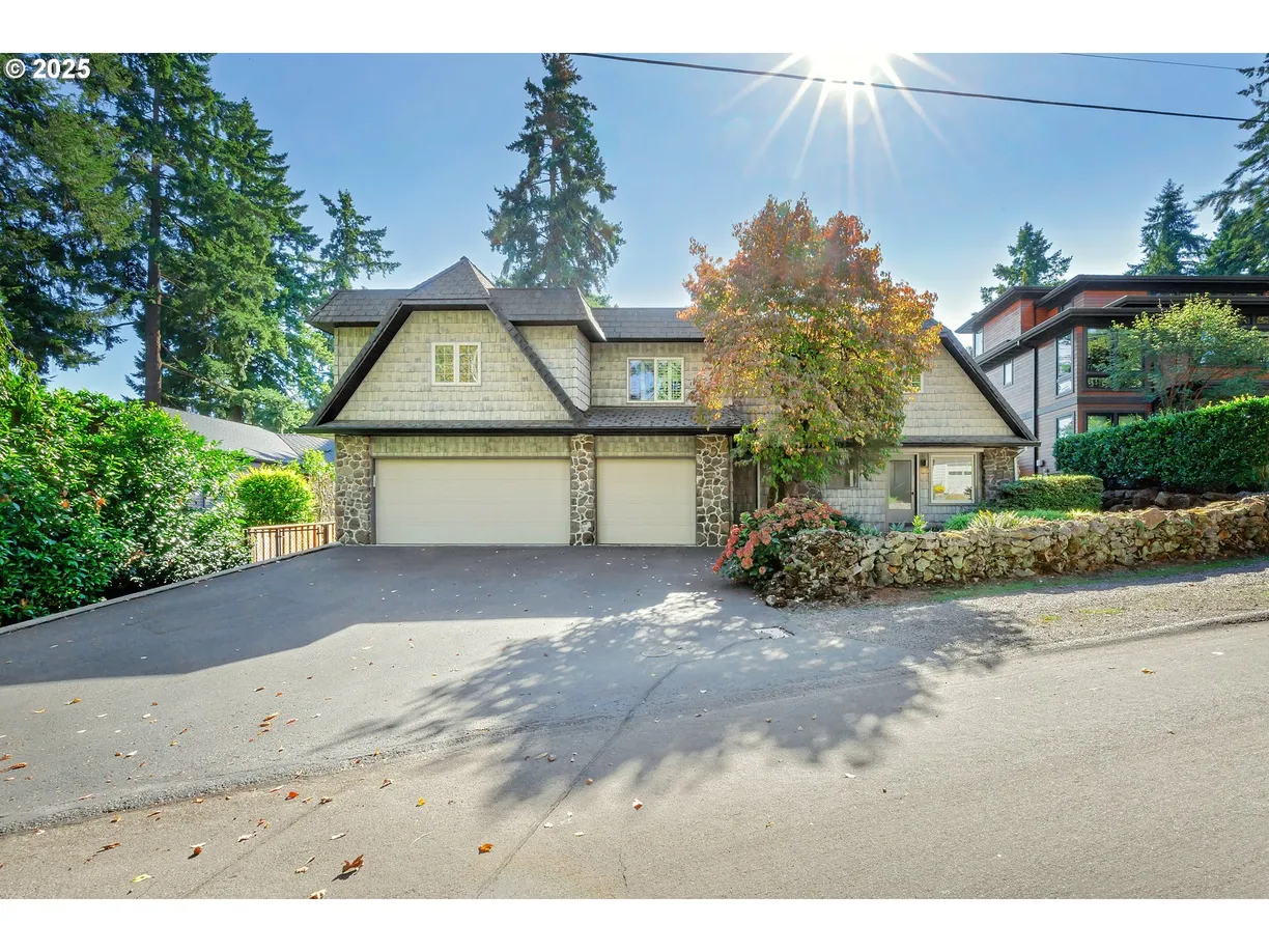 408 RIDGEWAY