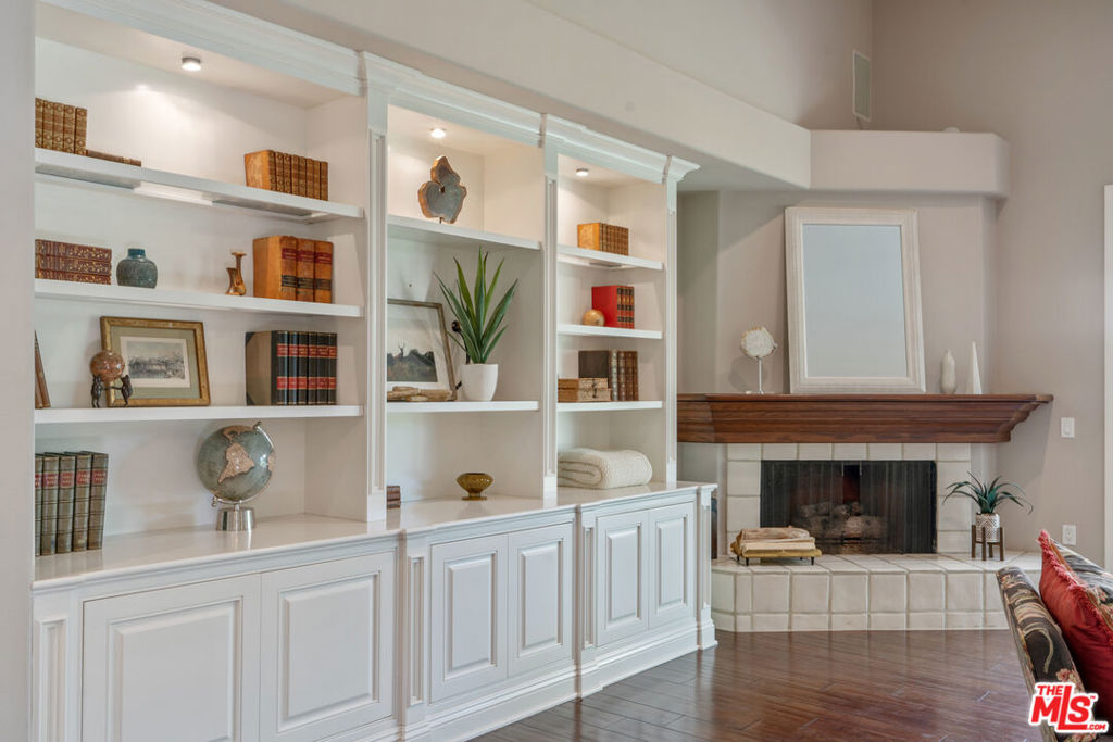 4303 Park Paloma, Calabasas CA, 9130264108121122818120