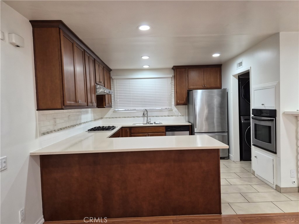 23376 Hartland Street West Hills CA, 9130763709959588993121