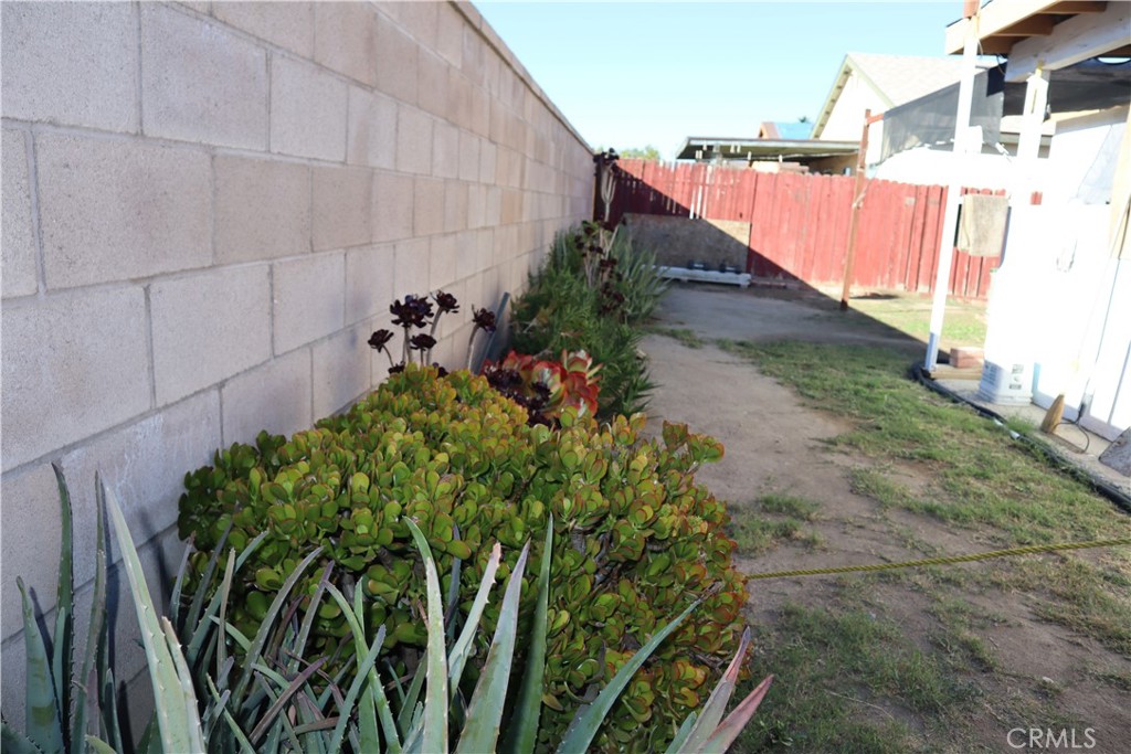 1878 Neptune, Perris CA, 9257164121837156737121