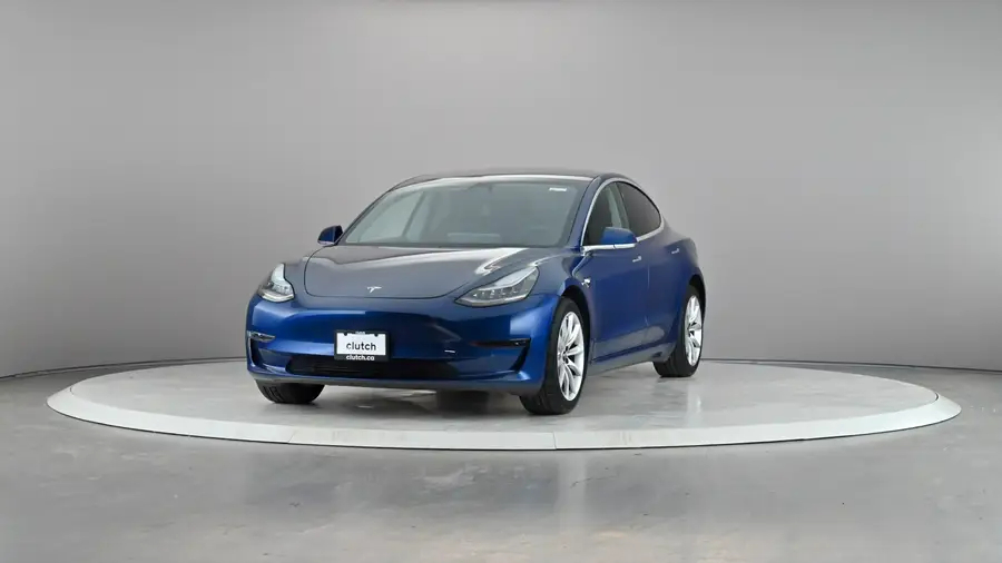 2020 Tesla Model 364540535483906121
