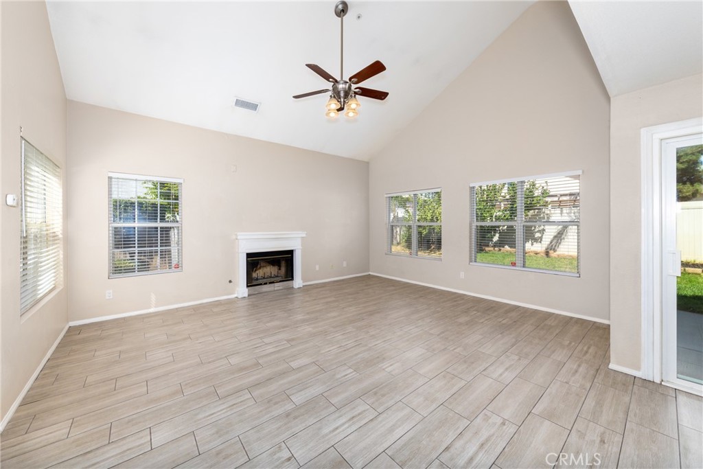5208 N Maywood Avenue, Los Angeles CA, 9004163636833568131120