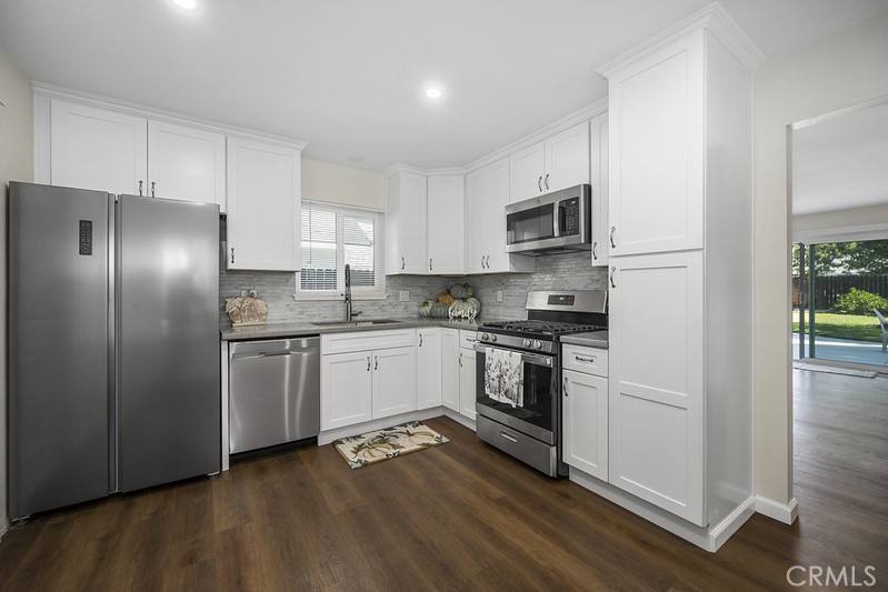 24041 Gemwood Drive Lake Forest CA, 9263063711197584771122