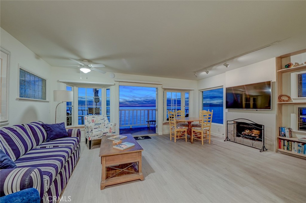1021 Gaviota Drive Laguna Beach CA, 9265164101443283715122
