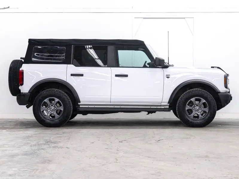 2022 Ford Bronco64755371346691122