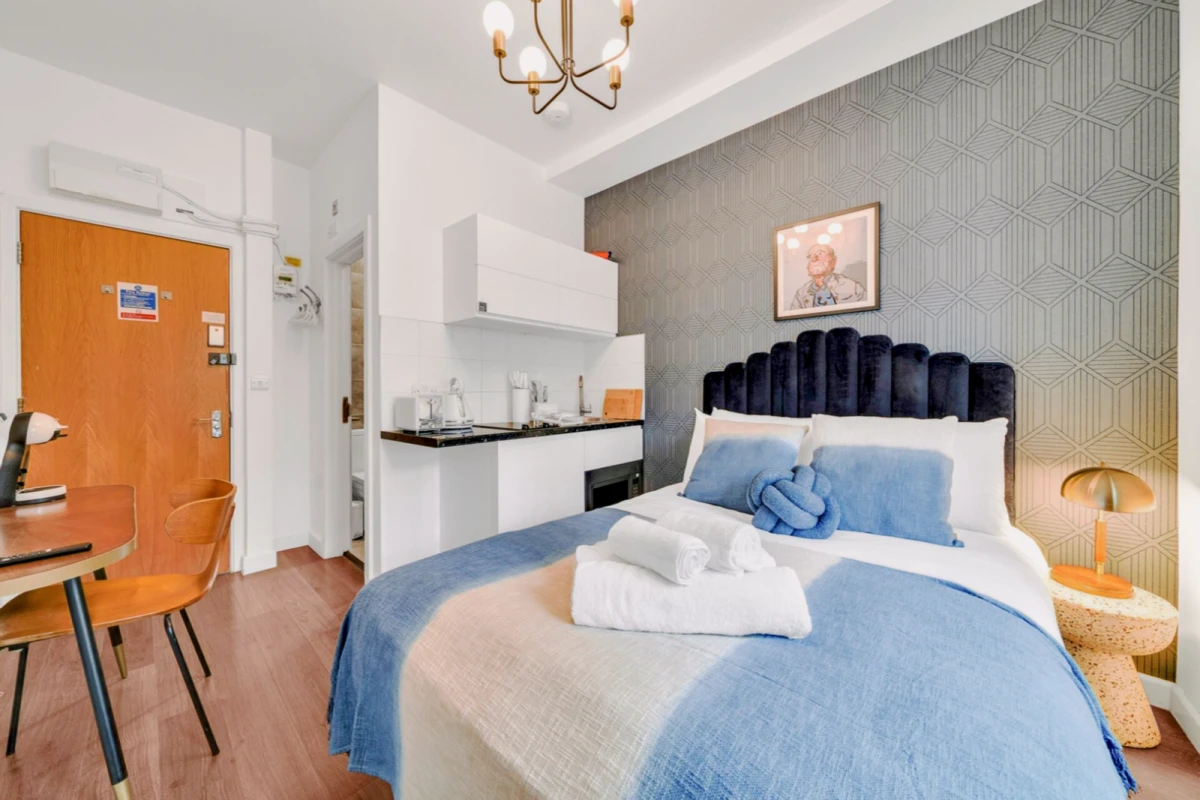 St. John's Accommodation64123215900801121