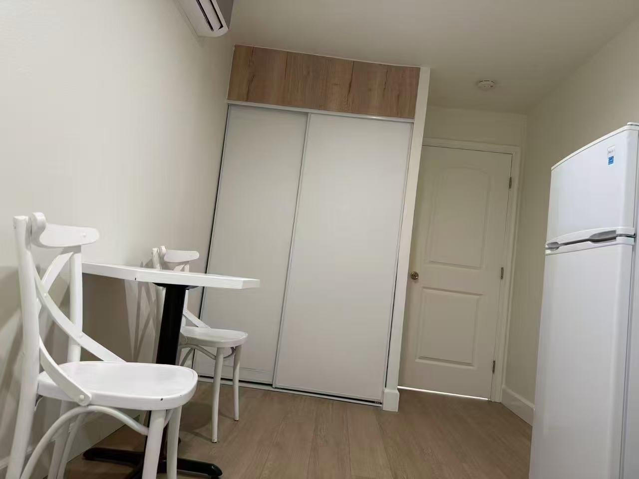 Alquiler a largo plazo de habitación trasera en la zona de habla china ROSEMEAD63665122438147120