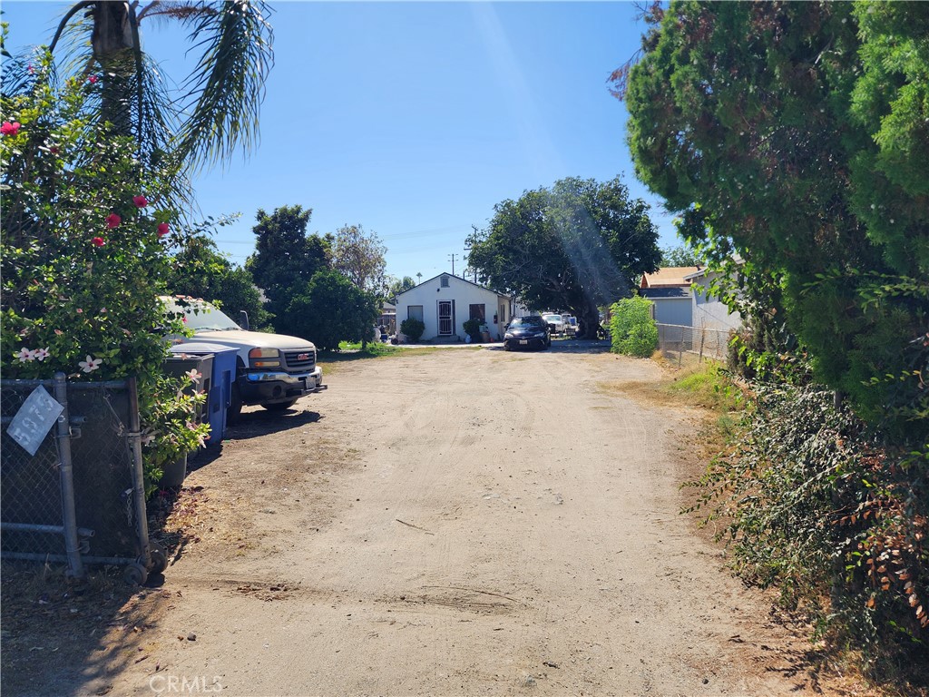 5875 5875 Picker Riverside CA, 9250364141417626881122