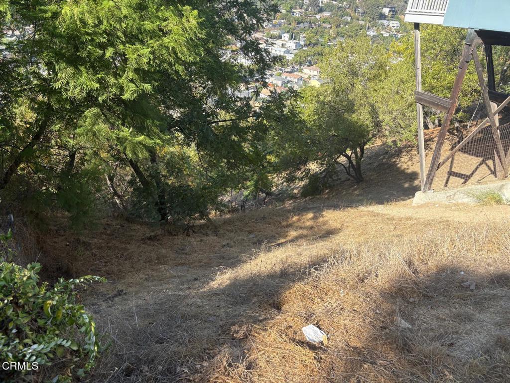 1867 Burnell Drive, Los Angeles CA, 9006564066104780162121