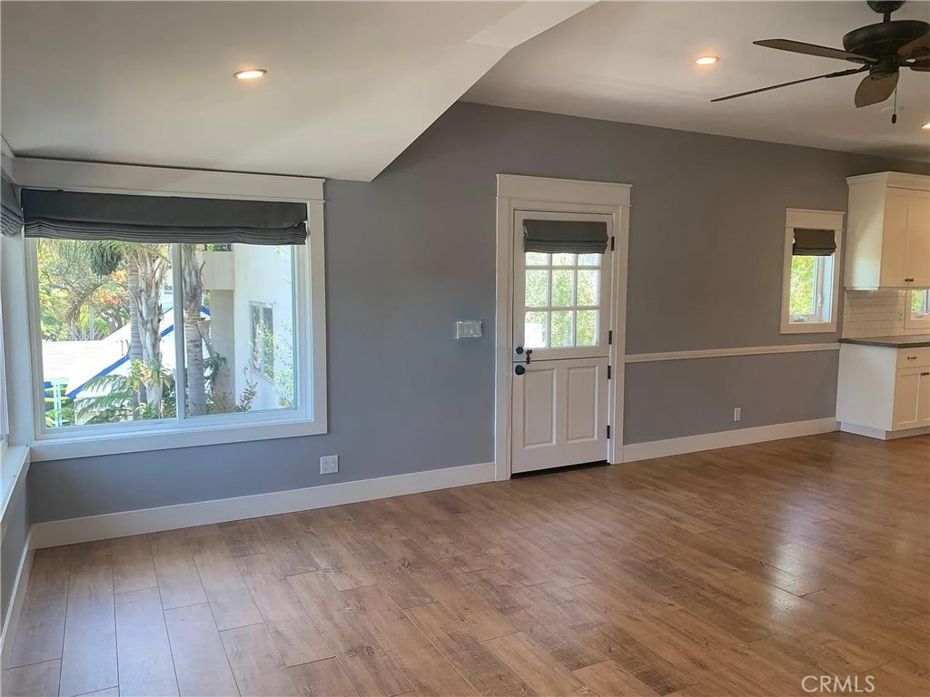 1534 Manhattan Beach Boulevard, Manhattan Beach CA, 9026663822239026691122