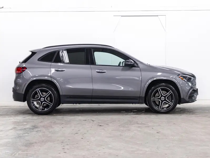 2025 Mercedes-Benz GLA63722108625795124