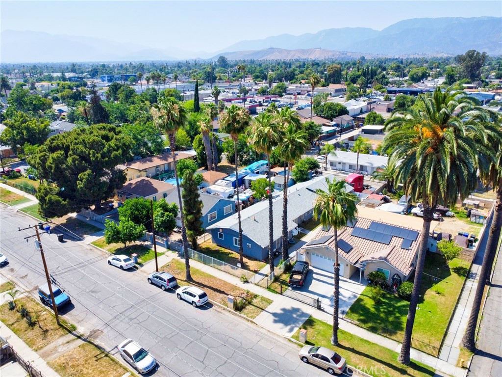 188 E 11th Street 1-4, San Bernardino CA, 9241063680925796481121