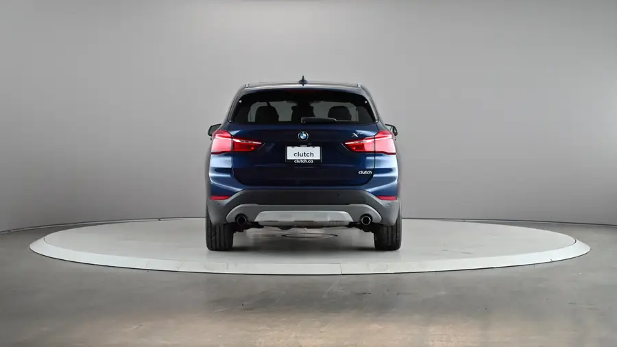 2017 BMW X164112769519874121