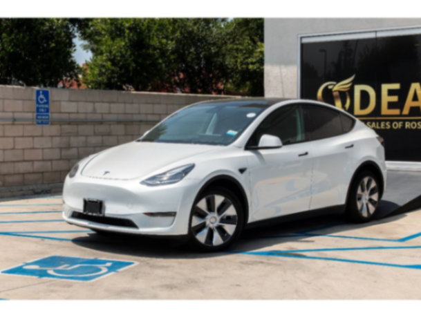 2021 TESLA MODEL Y LONG RANGE63334962355585122