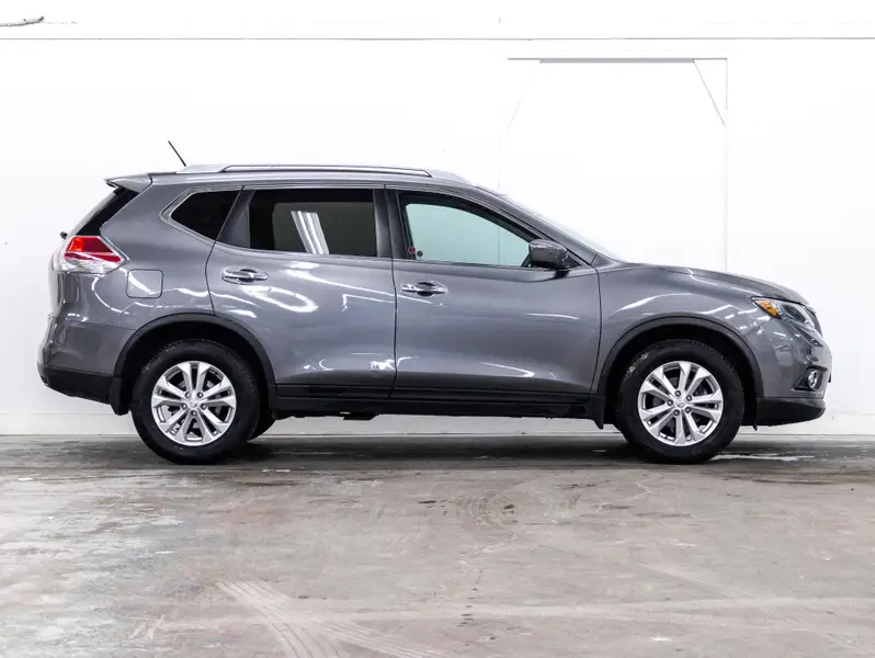 2016 Nissan Rogue64377874063490121