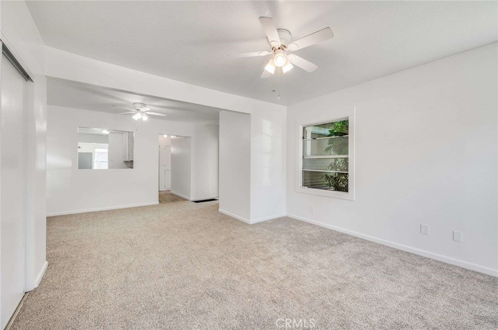 $2,695/month 926 Newport Avenue 1 Long Beach CA, 9080464098608155138121