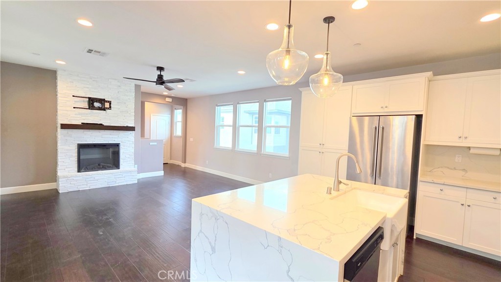 10573 Wells Drive Rancho Cucamonga CA, 9173064099886950147121