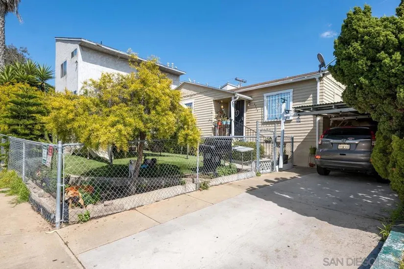 4235 4237 49th St, San Diego, CA