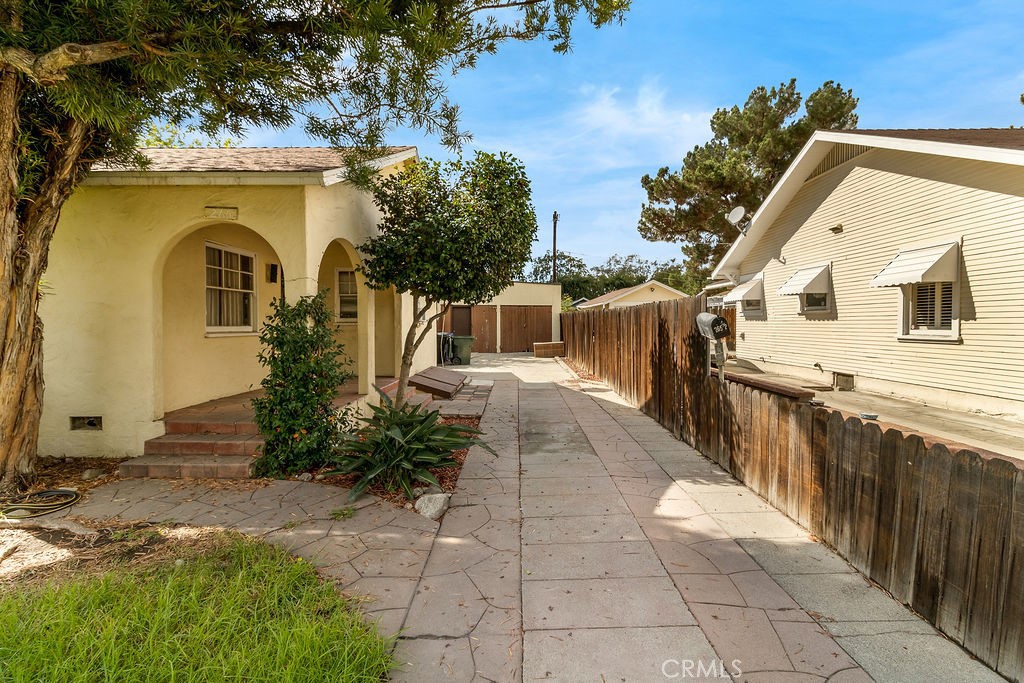 265 N 10th, Upland CA, 9178664096888147971121