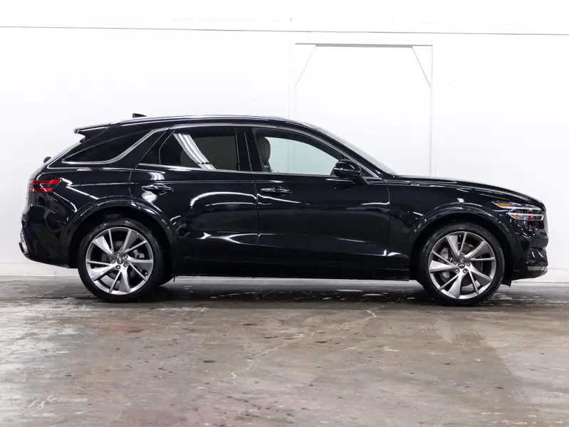 2024 Genesis GV7064167769730433124