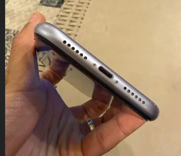  ايفون 1165103614732801120