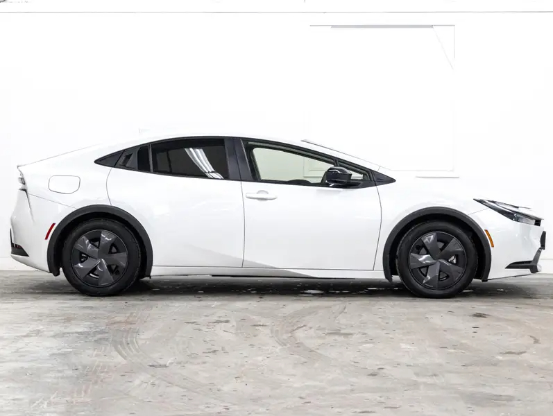 2023 Toyota Prius Prime63637510628611124