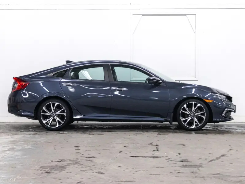 2020 Honda Civic65096360327170122