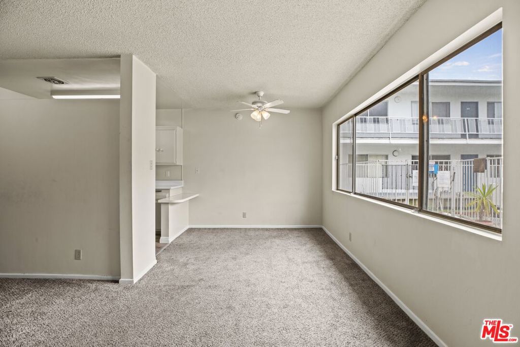 1295 Avenida FEDERAL 3 Los Angeles CA, 9002564134137869185121