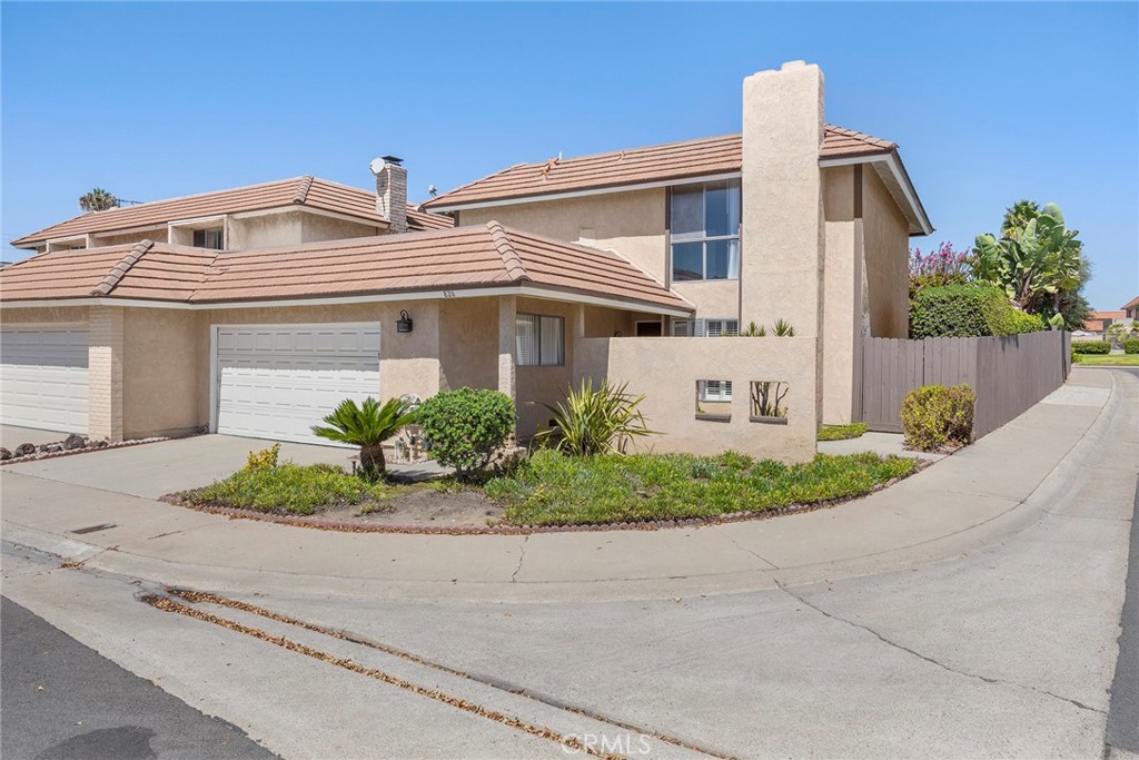 8211 Mammoth Buena Park CA, 9062163679597148801120