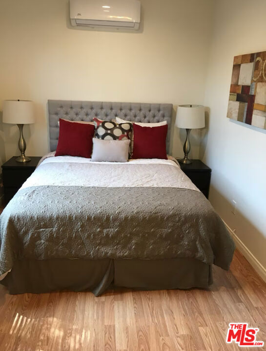 5948 Colfax Avenue 5946 North Hollywood CA, 9160163711736604291122