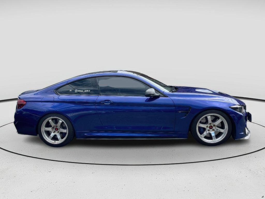 2020 BMW M4 CS63334230261507124