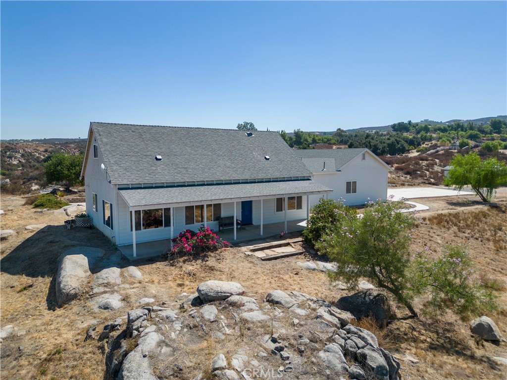 39330 Gray Squirrel, Temecula CA, 9259264098556473474121