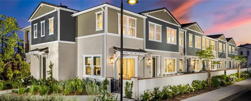 3933 E. Kenyon Paseo, Ontario, CA