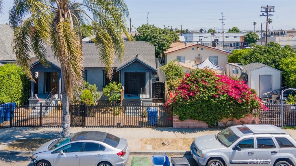 $2,100/mes 1807 W 35th Street Los Angeles CA, 9001864076254928769121