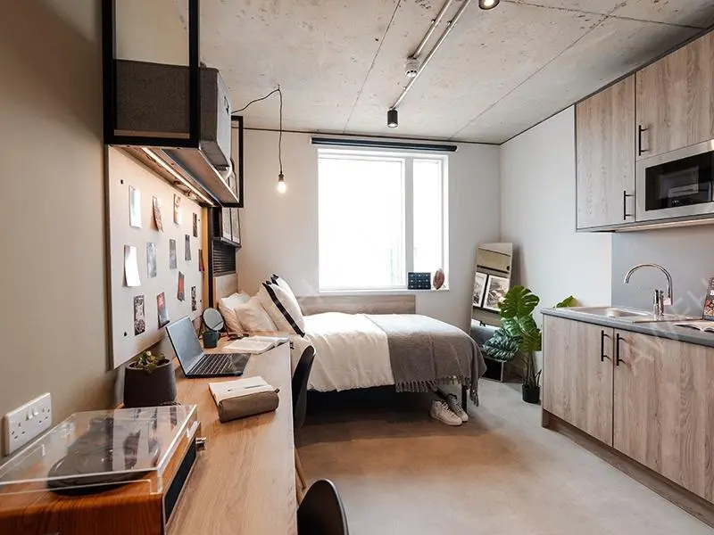 Southwark - Estudio Premium