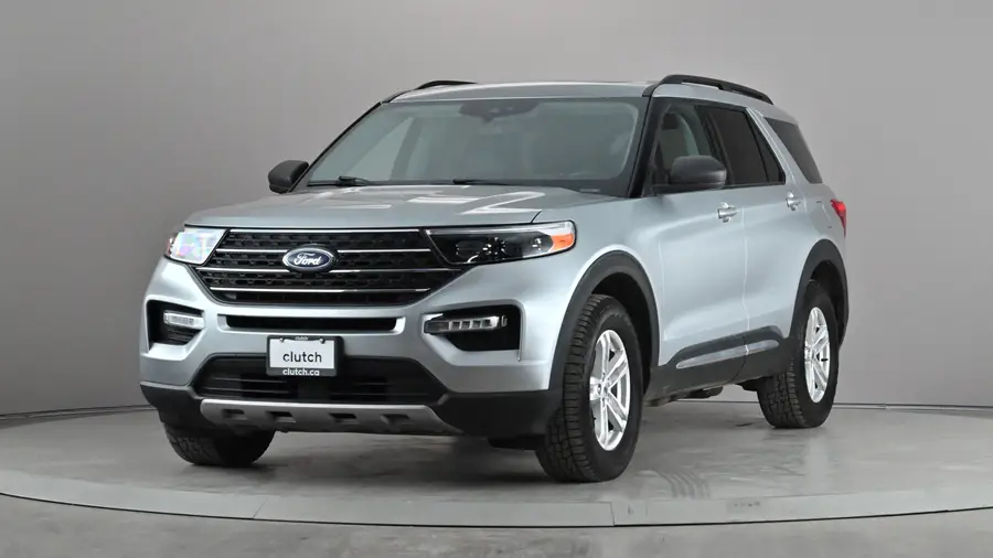 2022 Ford Explorer64454281903619122