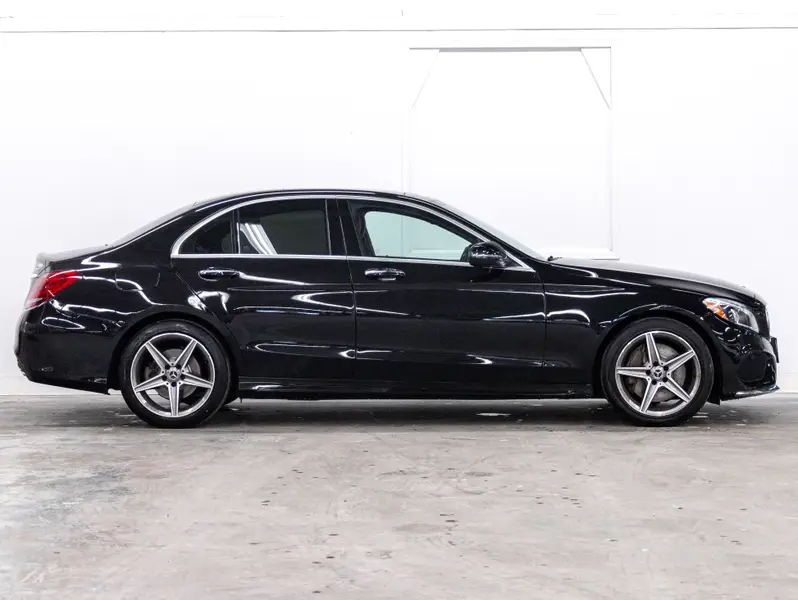 2018 Mercedes-Benz C-Class64154951111554124