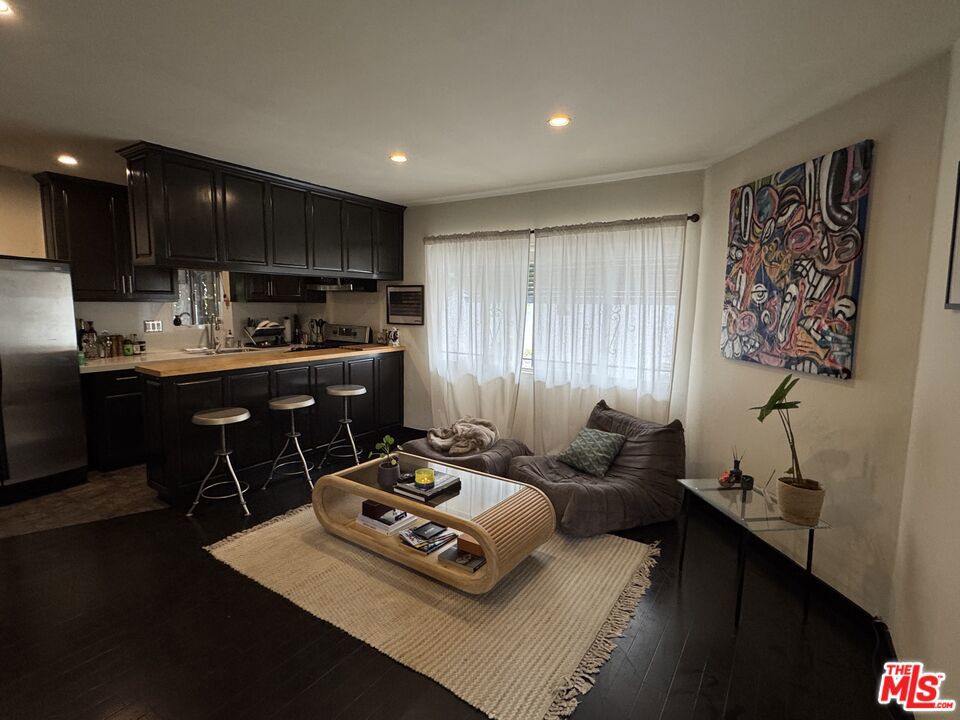 6356 W 6th Street 6356 1/2 Los Angeles CA, 9004864123537359746122