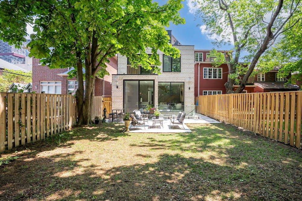 188 Duplex Avenue