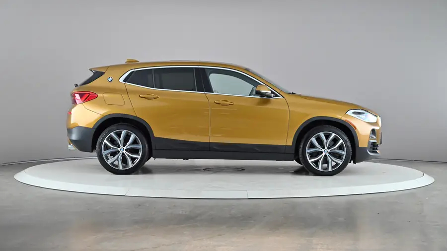 2018 BMW X263879398582017124