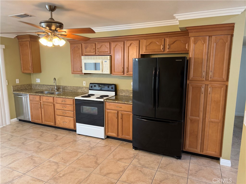 14942 Waverly Lane Irvine CA, 9260463712091055489121