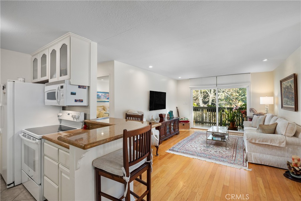 3604 W Estates Lane 301 Rolling Hills Estates CA, 9027464085865664641121