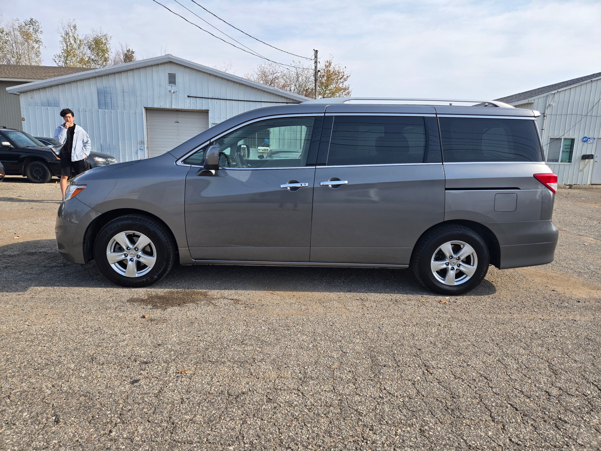 Minivan Nissan Quest SV 4D 201764165810542082121