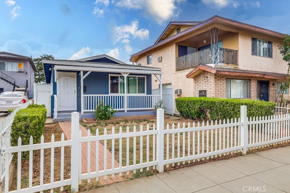 841 W Mines Avenue, Montebello CA, 9064064066026216961120