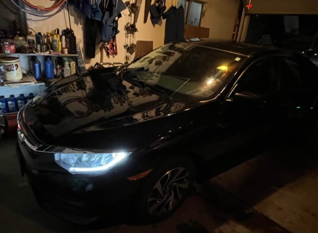 Clean title 63318940626563123