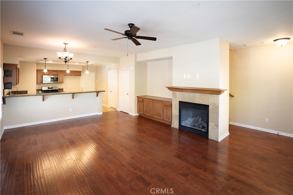 1510 Orange Avenue 807 Redlands CA, 9237364109193454850121